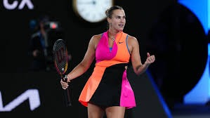 隐蔽骗术：揭秘“私人高额牌局中的‘美色诱惑’与合伙设局”。（高额私局陷阱：揭露美色诱饵与同伙设局的内幕）